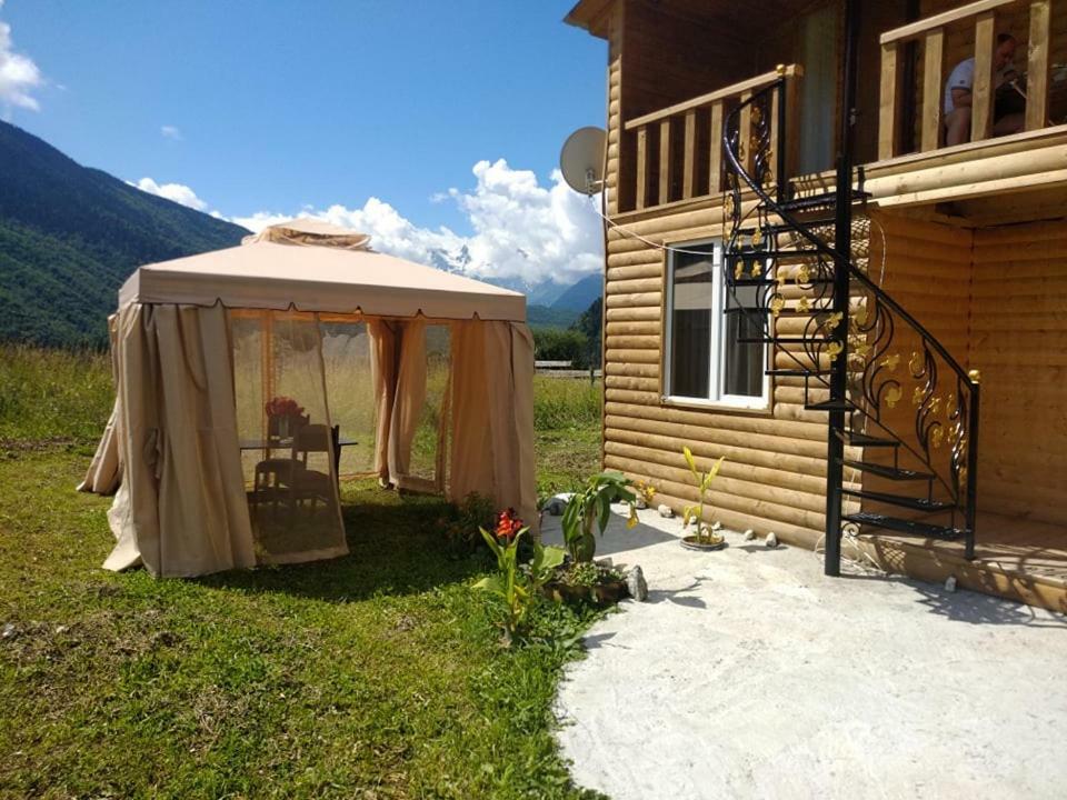Guest House Guli Mestia Exterior photo